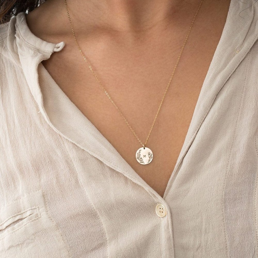 Floral Letter Minimalist Simple Initial Bohemian Gold Personalized Gift Necklace - Picture 13 of 16